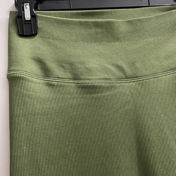 Jcrew sculpt stretch high rise ribbed leggings in general surplus - Picture 5 of 7